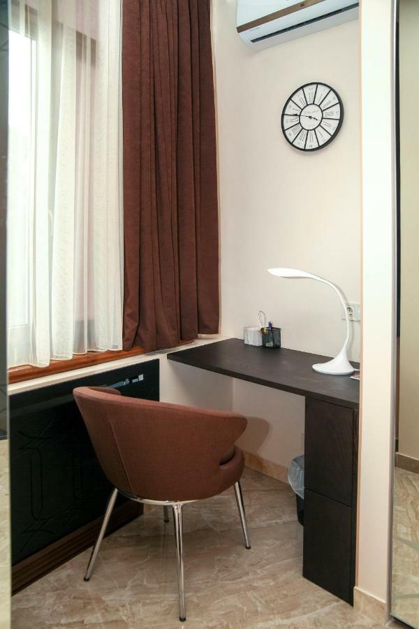 Apartment Luxe Paris Odessa Exteriör bild